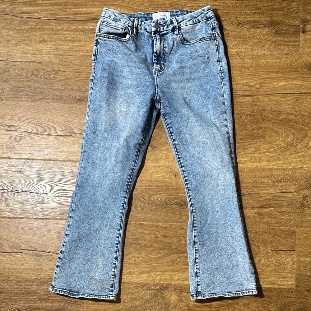 Dear John Light Wash Jeanne Flare Jeans Petite 25” inseam Size 30